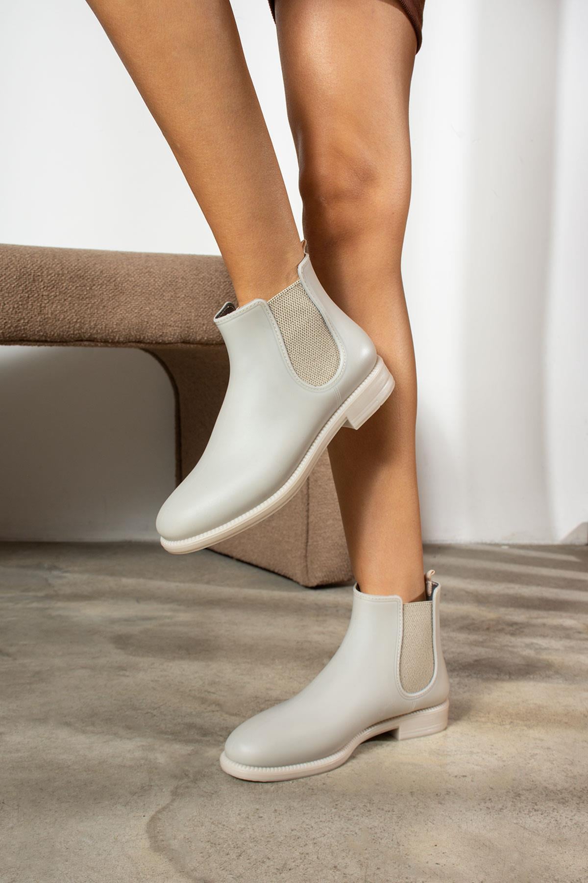 ShoetekAncelia