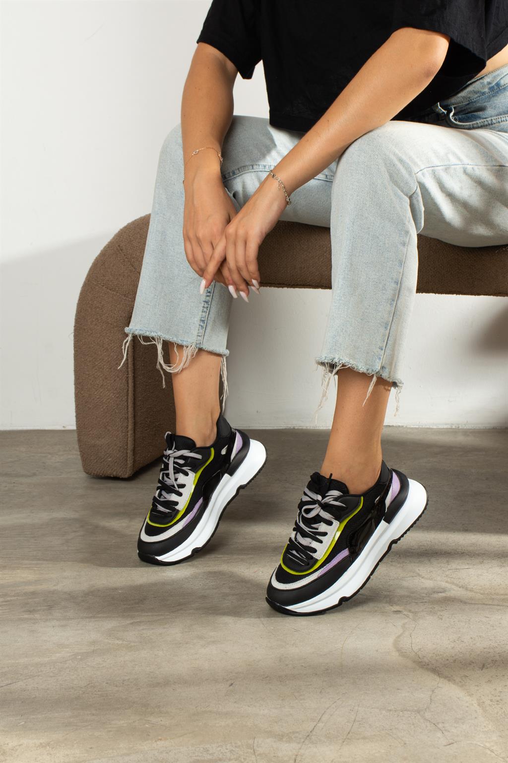 ShoetekCheyanne