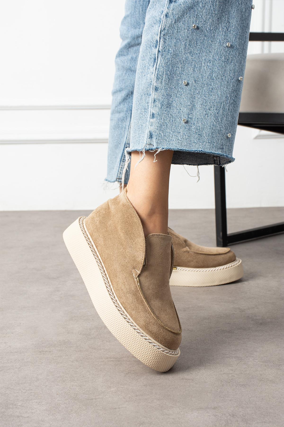 ShoetekDinna