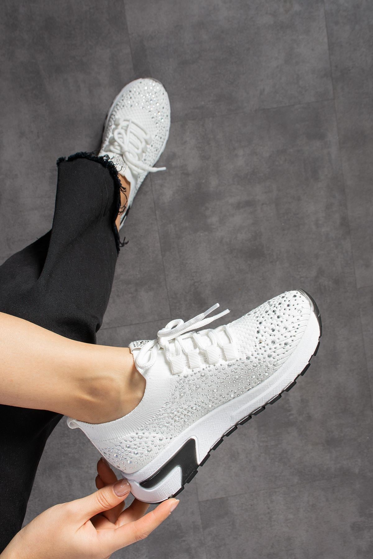 ShoetekDoina