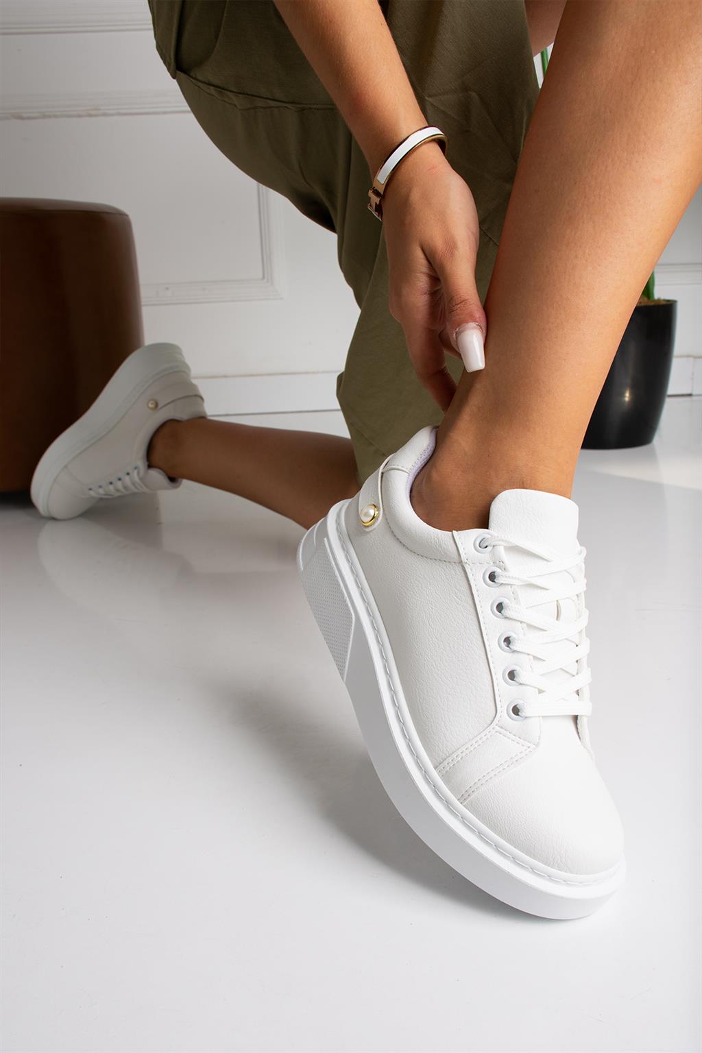 ShoetekAgatha Sneaker 