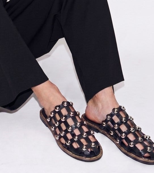 ShoetekLivya