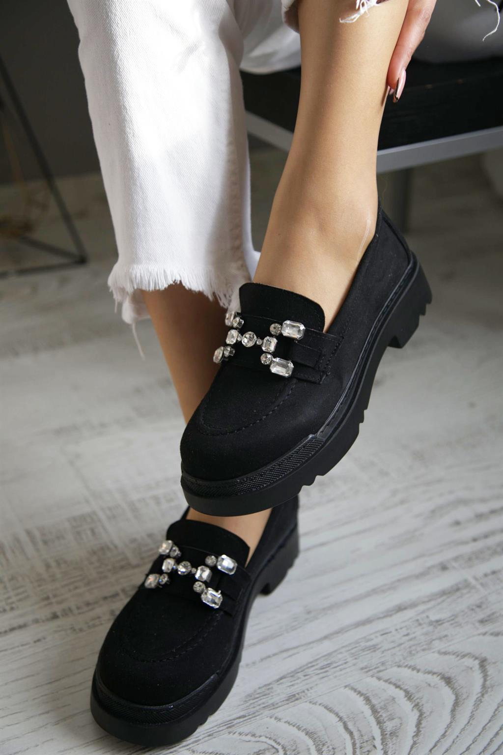 ShoetekLourdes