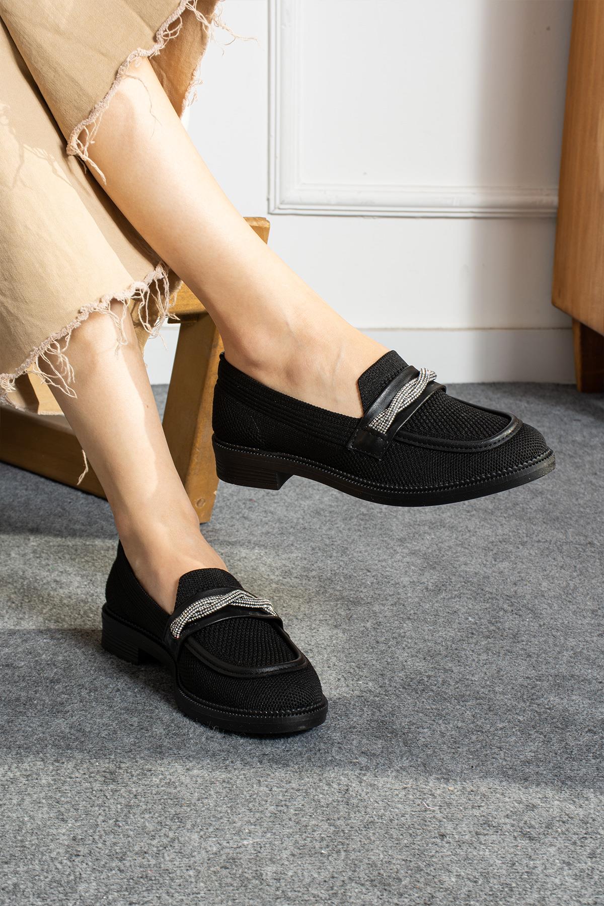 ShoetekRoderika