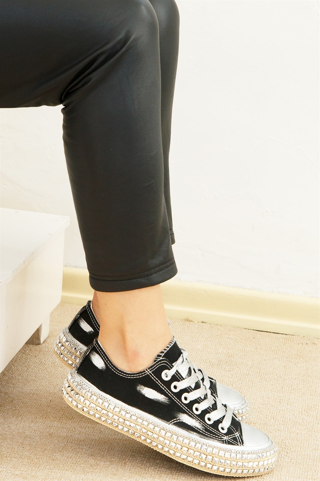 ShoetekYuliana