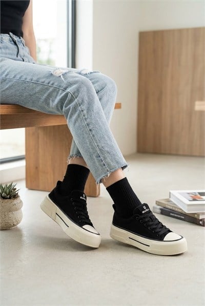 ShoetekNered