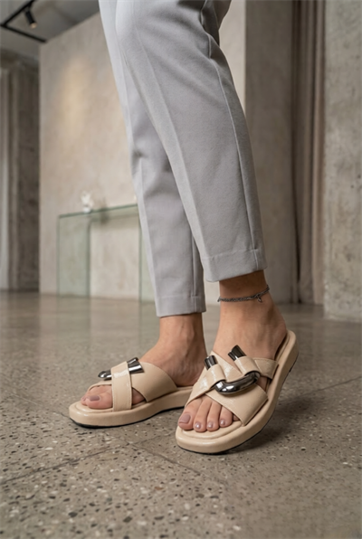 ShoetekReveka