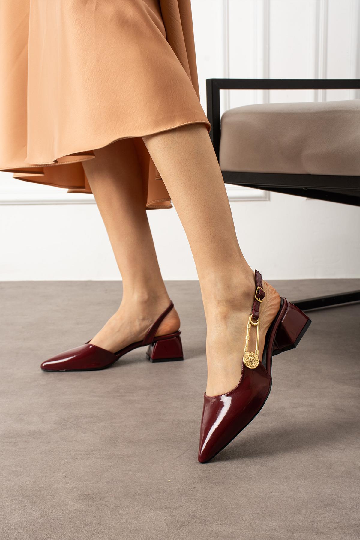 ShoetekOlvia