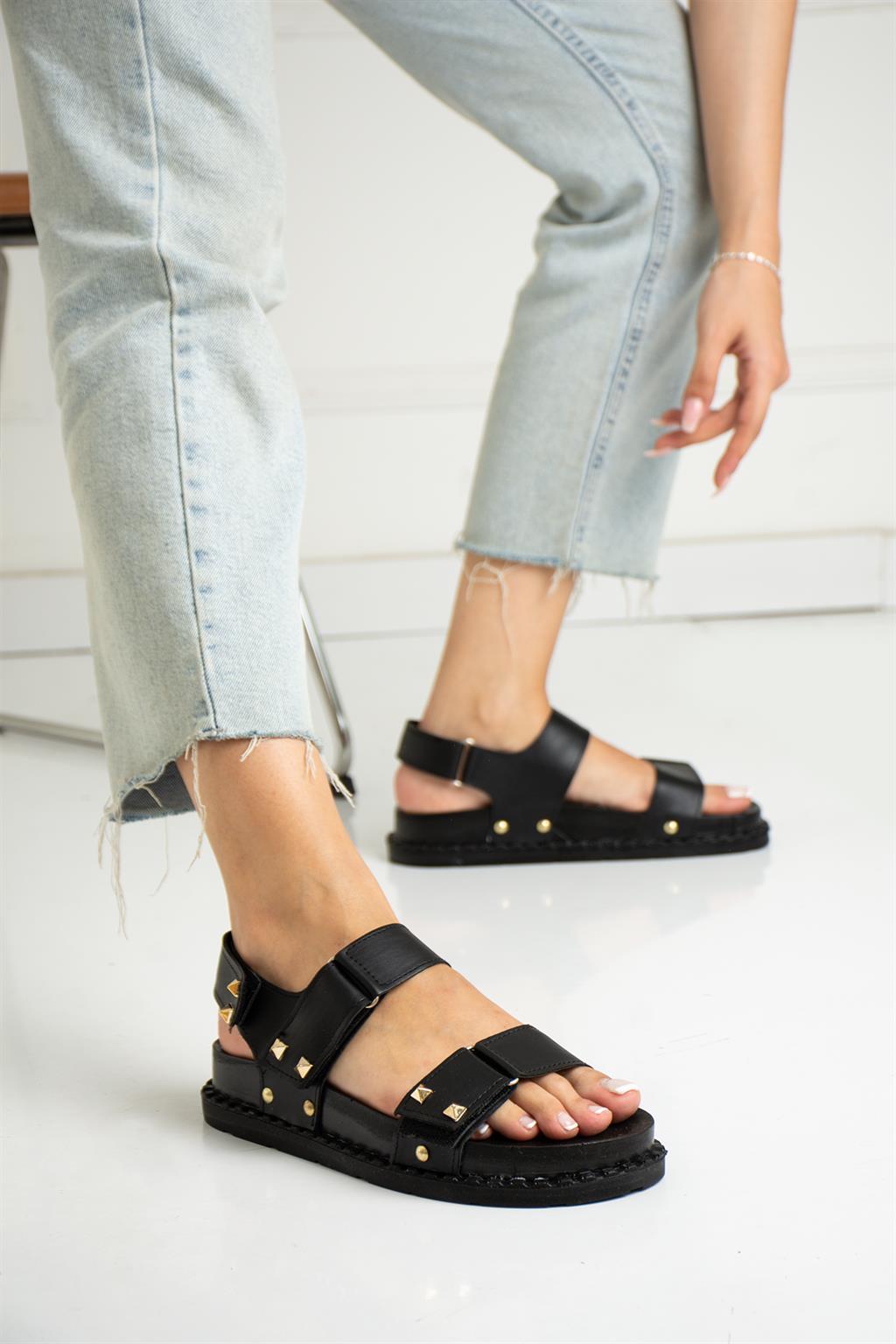 ShoetekAlanis