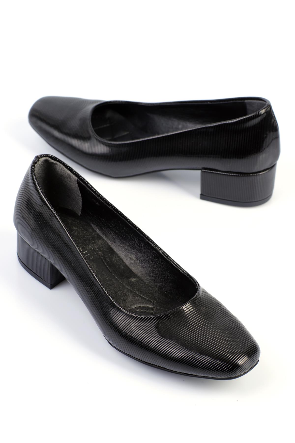 ShoetekAlova