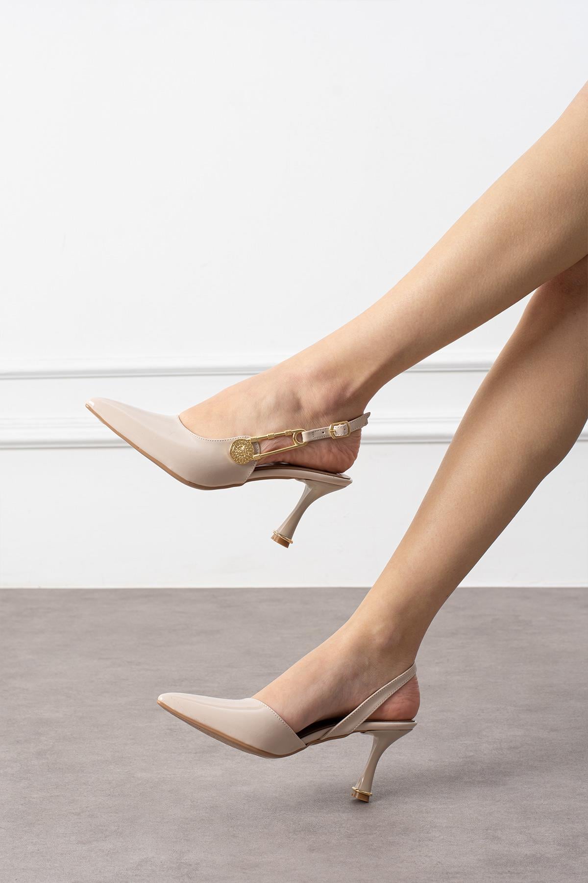 ShoetekBasia