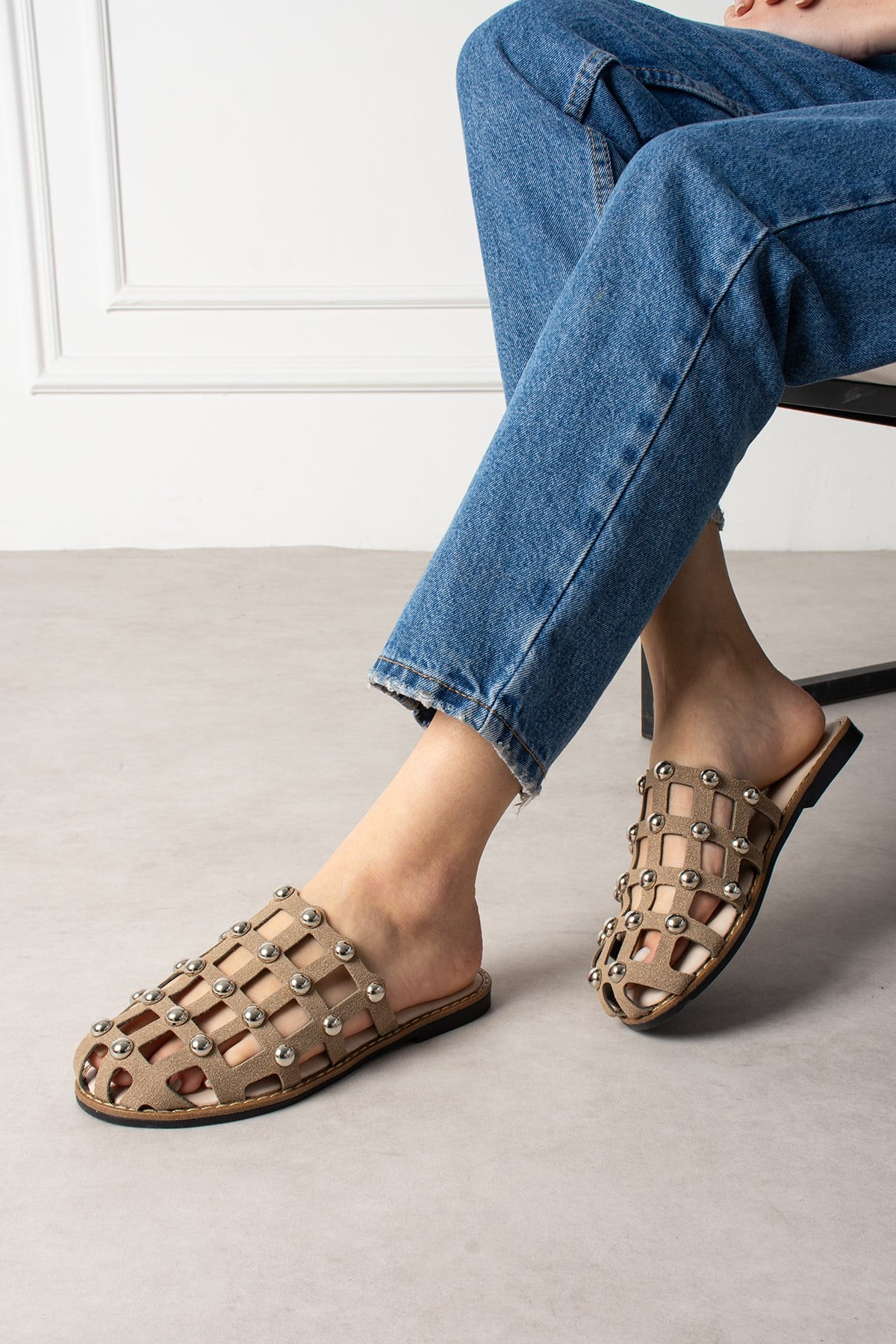 ShoetekLivya