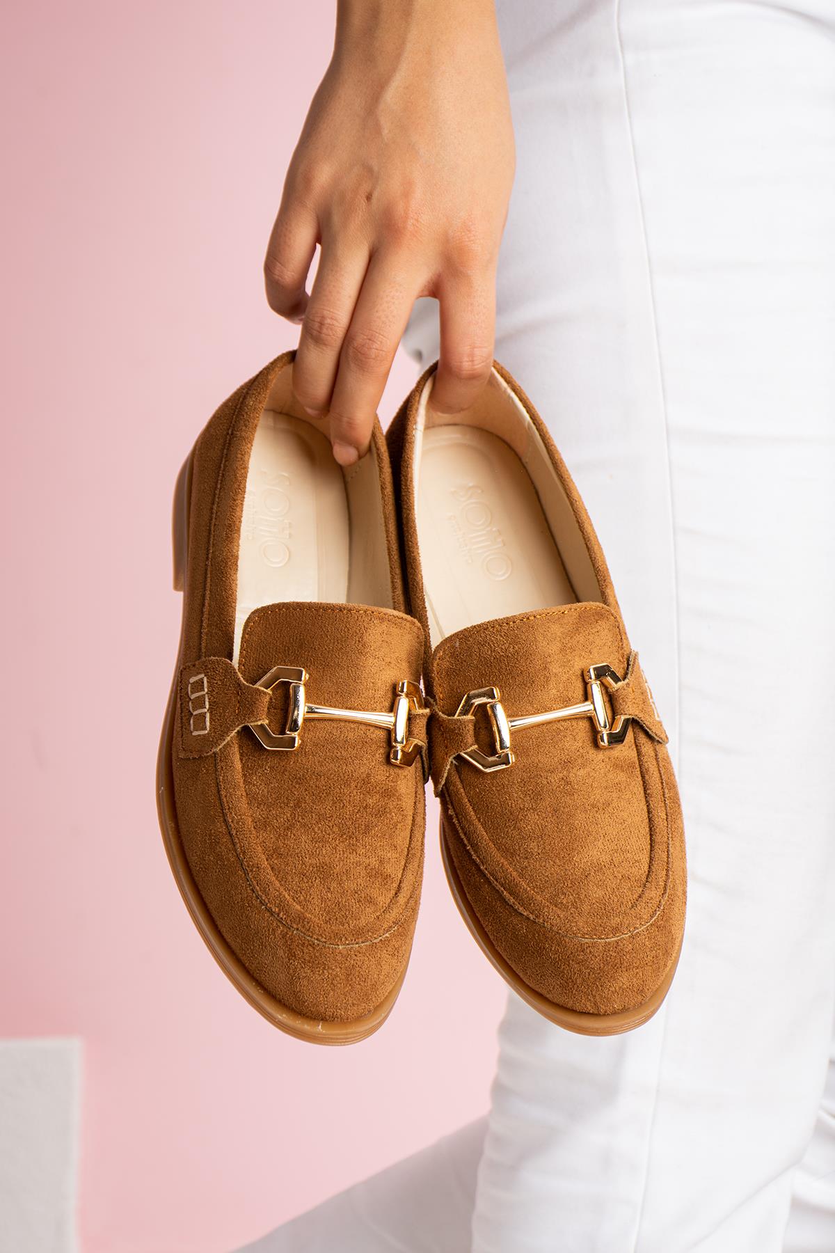 ShoetekLydia