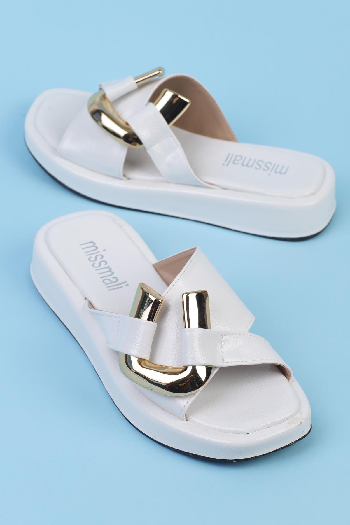 ShoetekReveka