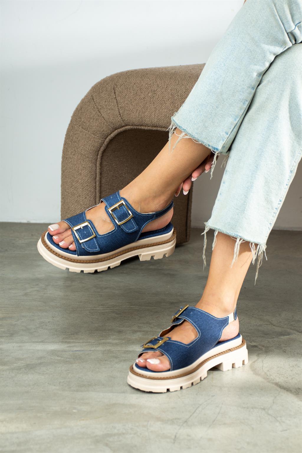 ShoetekZinerva