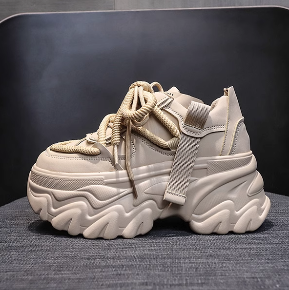 Dolgu Topuk Sneakers