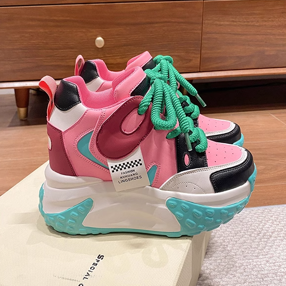 Gizli Topuk Sneakers