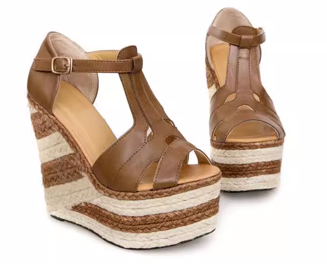 Dolgu Topuk Hasır Sandalet