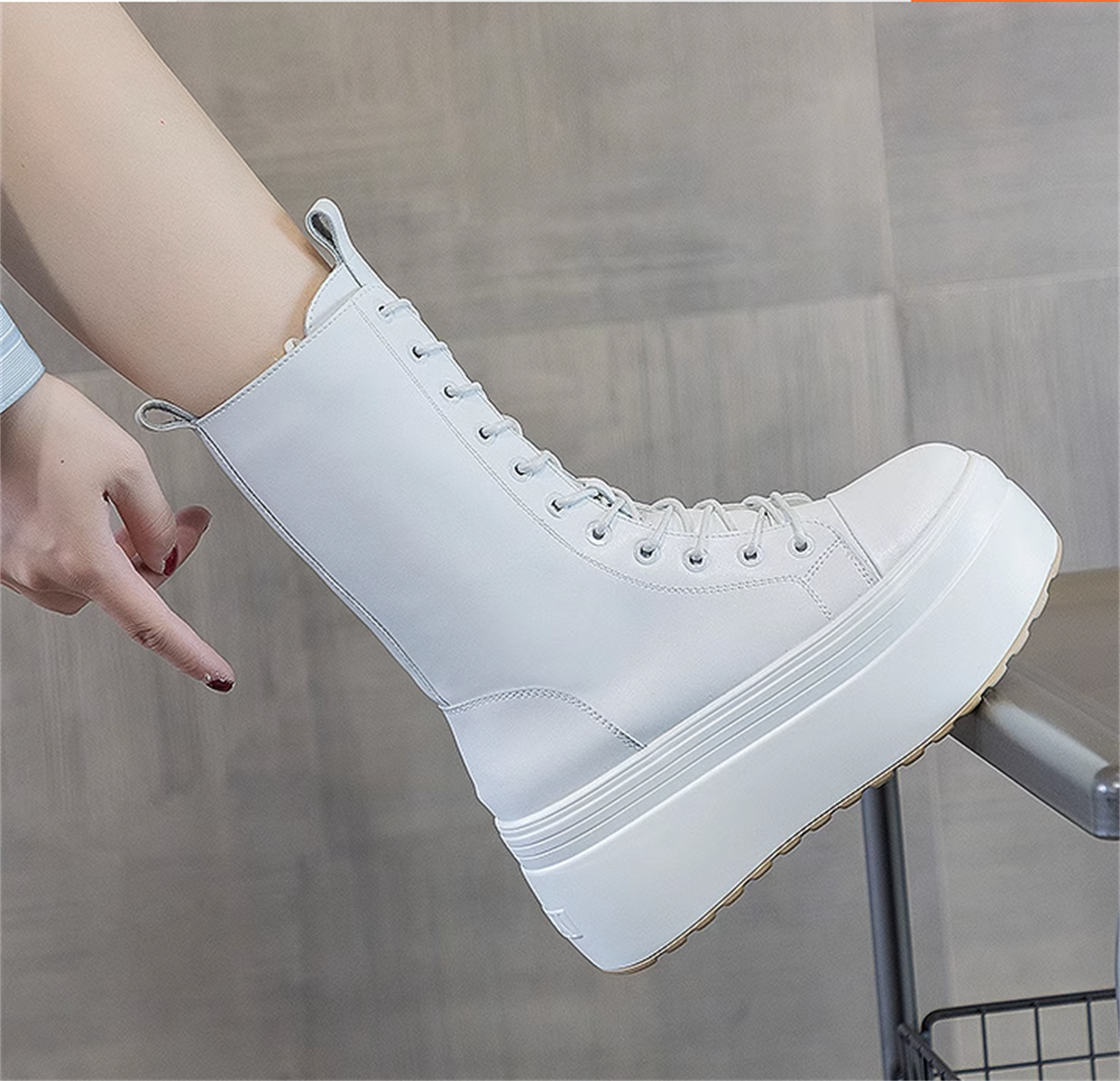 Dolgu Topuk Postal Bot