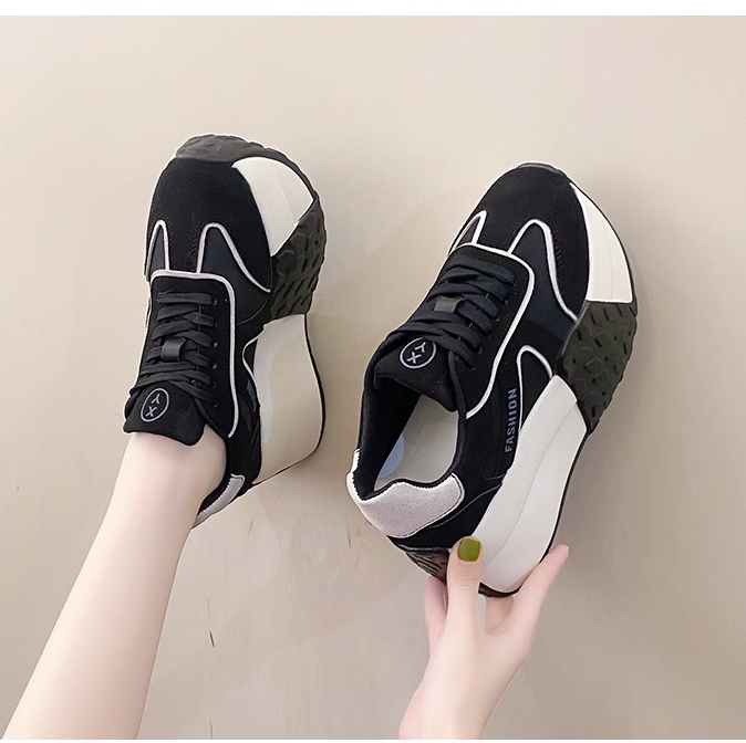 Dolgu Topuk Sneakers