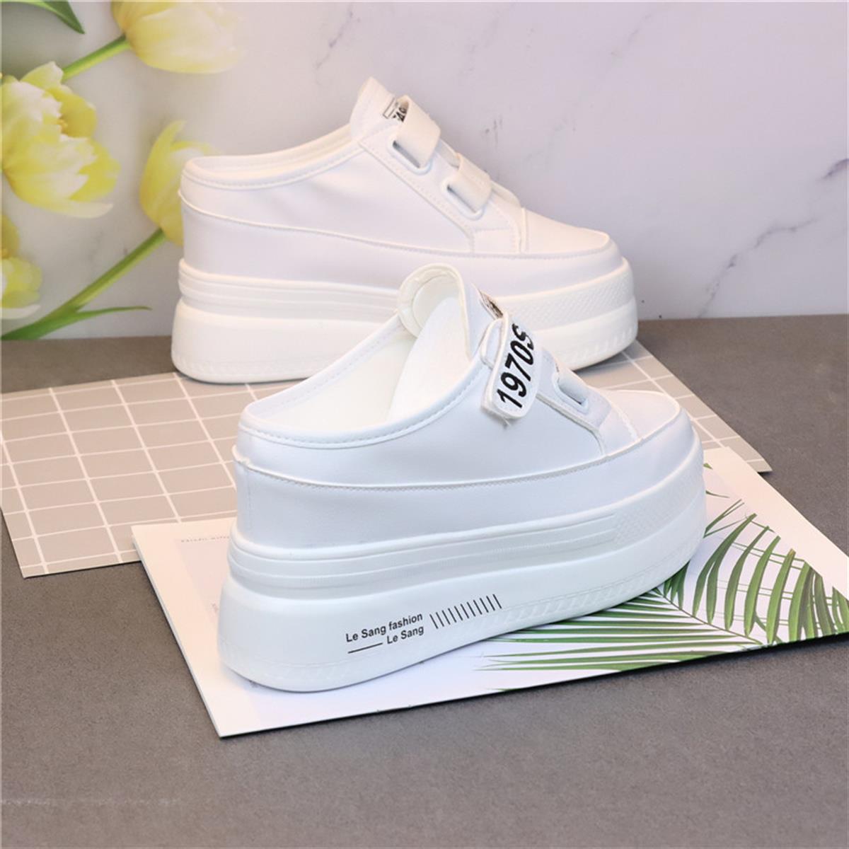 Dolgu Topuk Spor Terlik