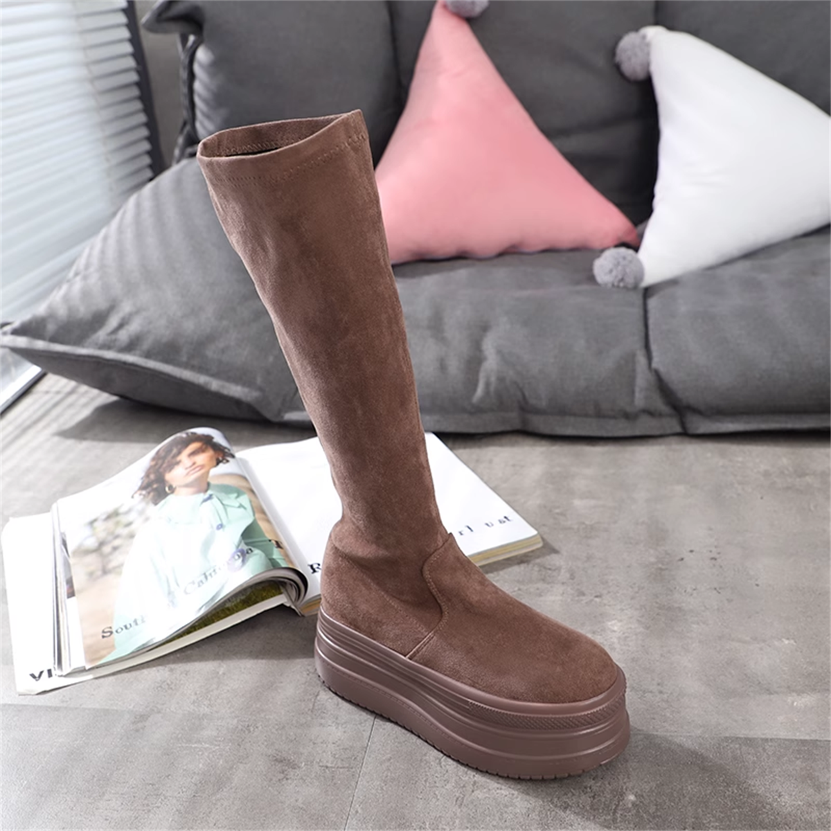 Dolgu Topuk Süet Çizme