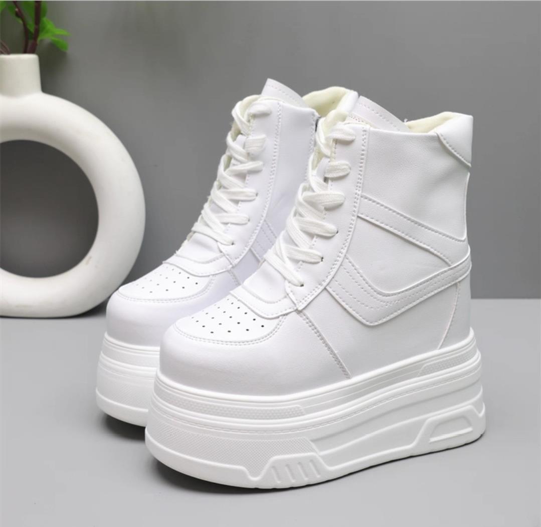 Gizli Topuk Bot 18 cm