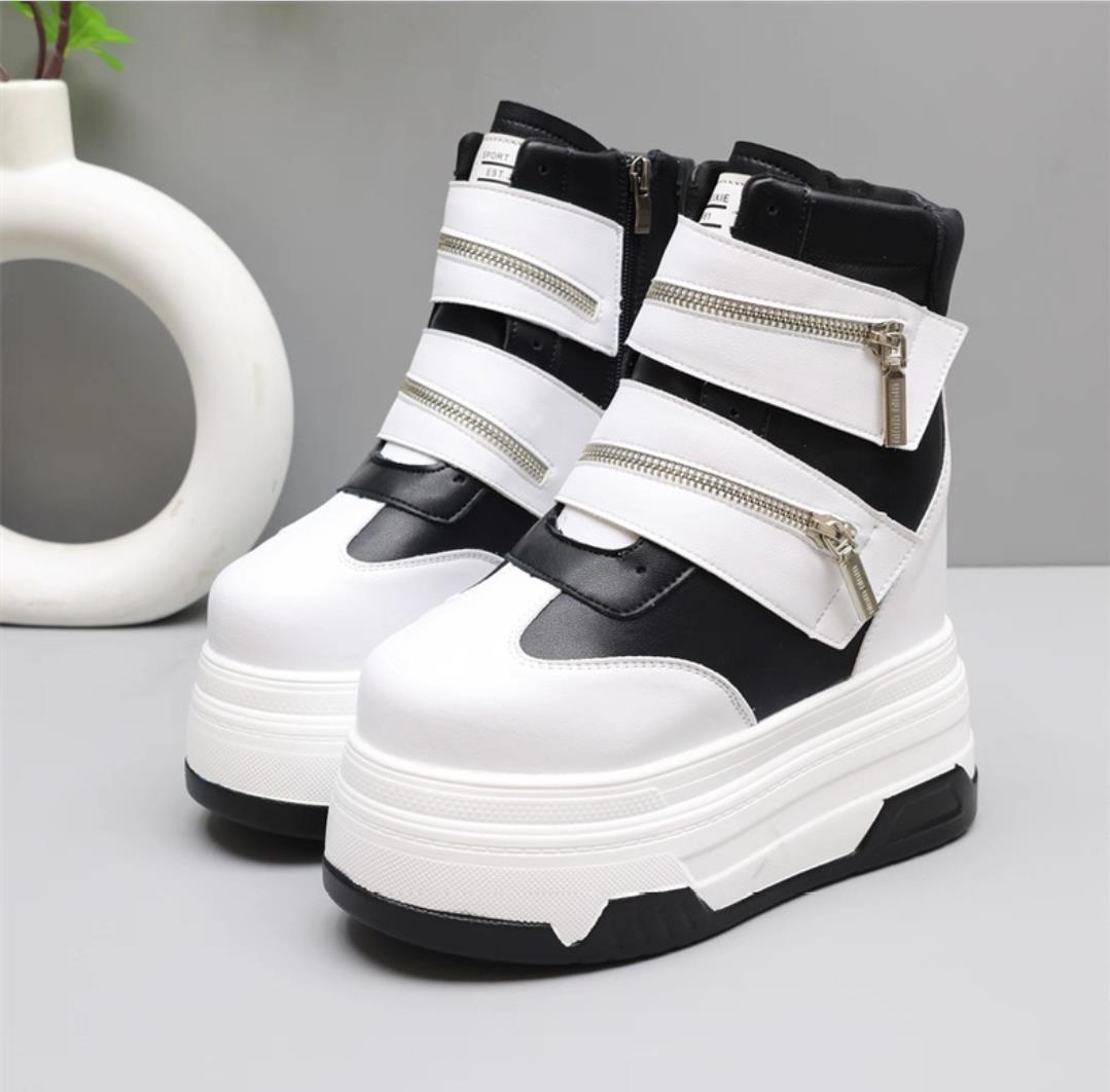 Gizli Topuk Bot 18 cm