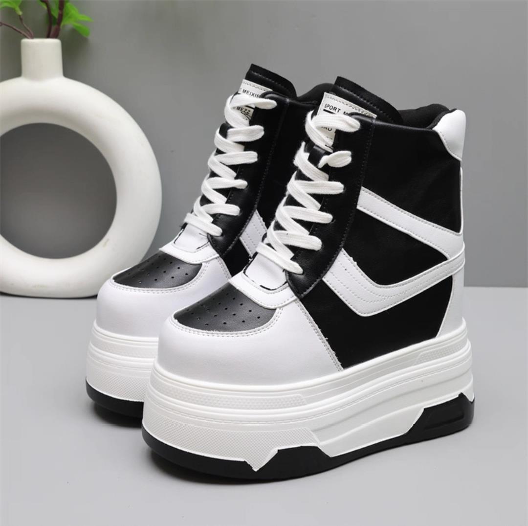 Gizli Topuk Bot 18 cm