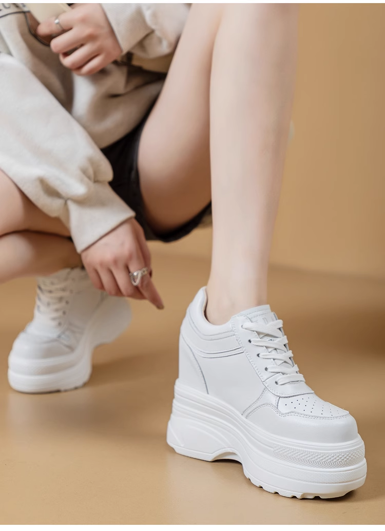 Gizli Topuk Klasik Ayakkabı