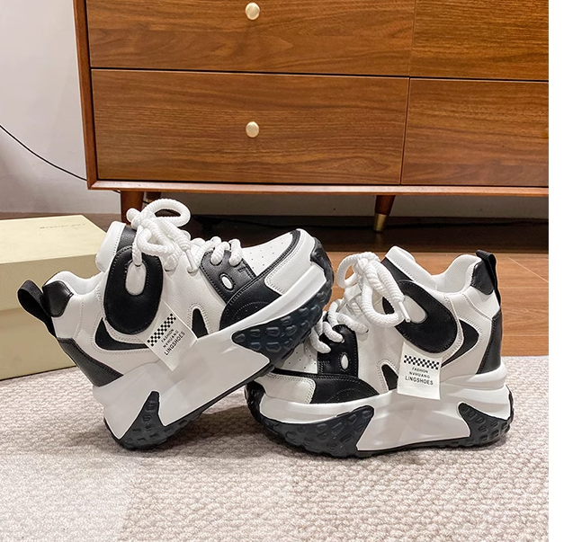 Gizli Topuk Sneakers