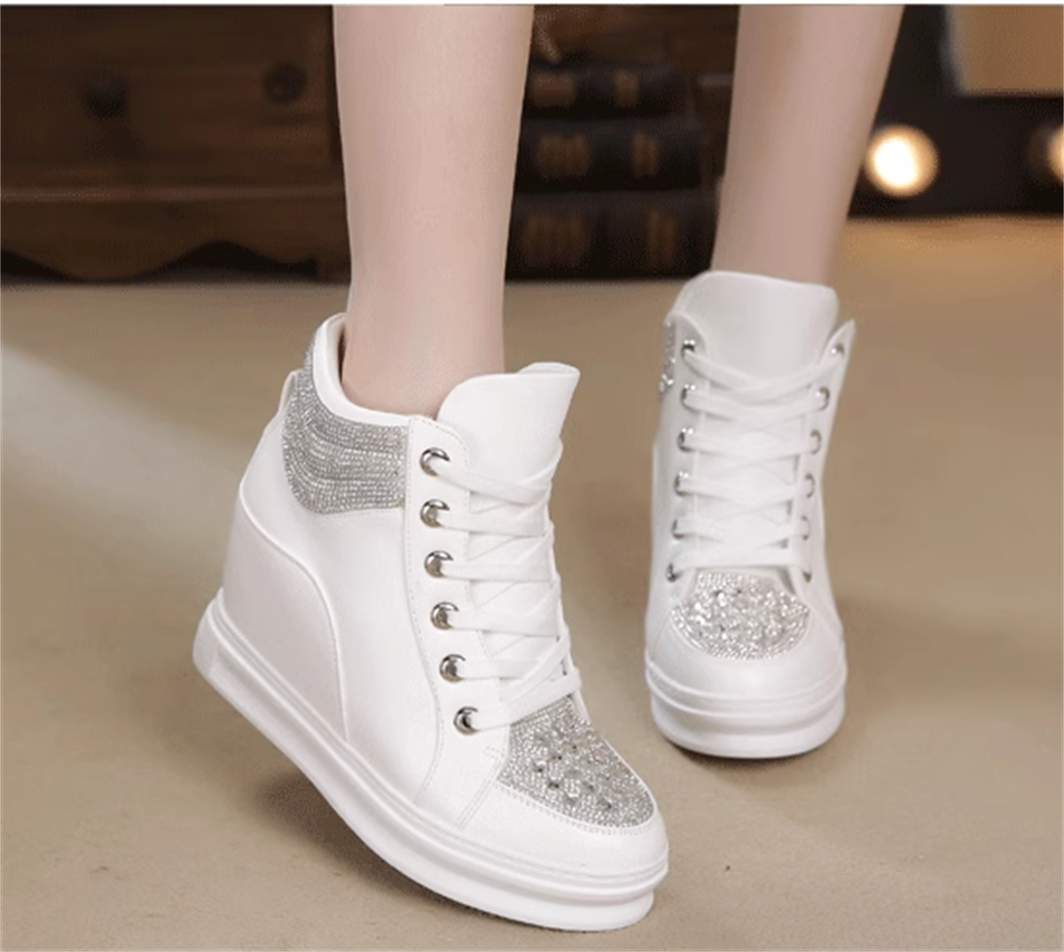 Gizli Topuk Taşlı Bot