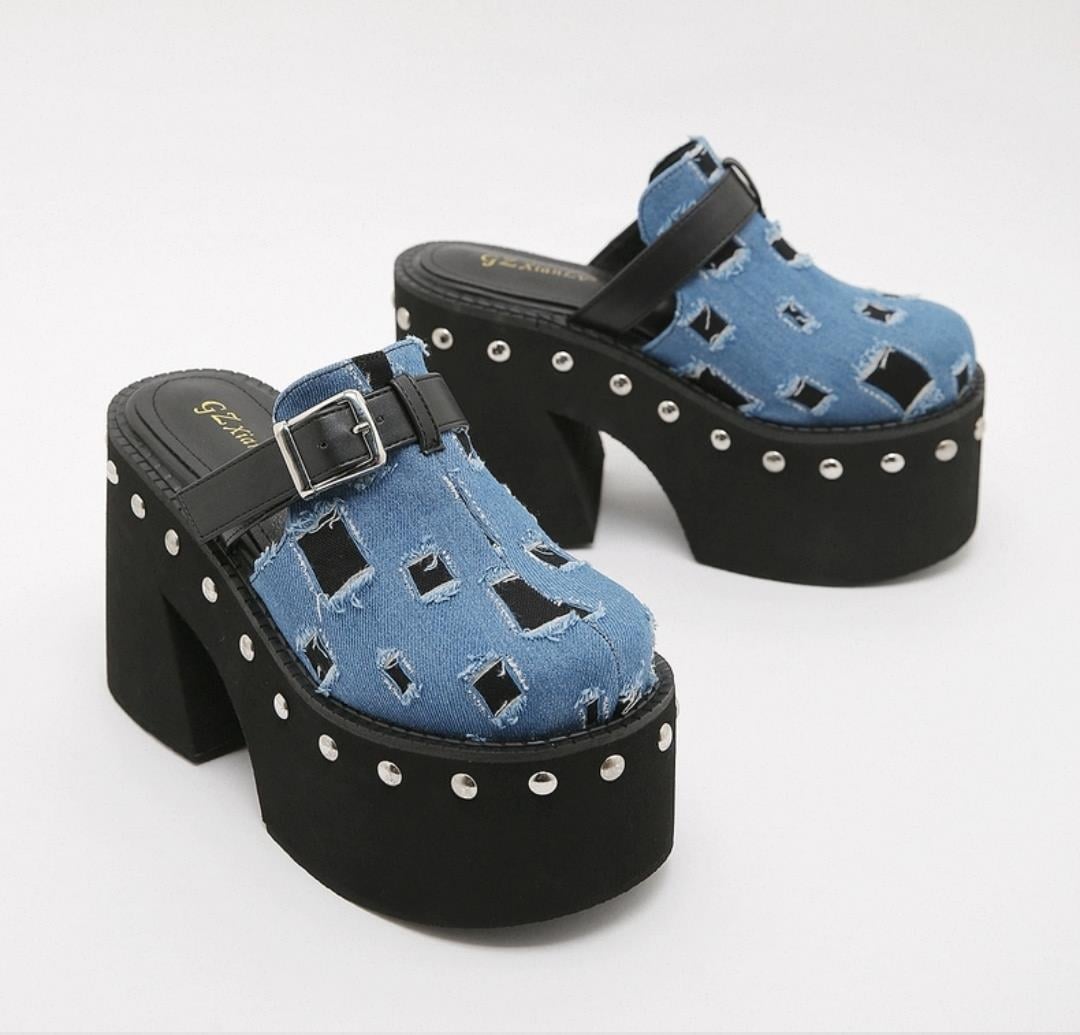 Platform Topuk Terlik 