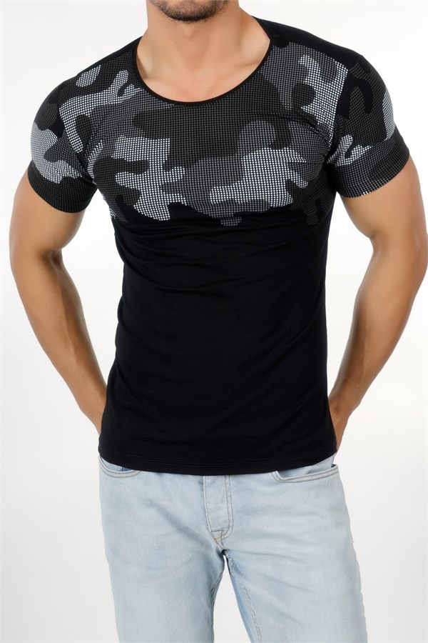 Kolu ve Göğsü Kamuflajlı Siyah Erkek T-Shirt
