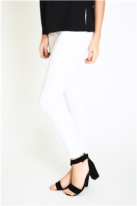 Önü Düğmeli Yüksek Bel Beyaz Kadın Kot Pantolon