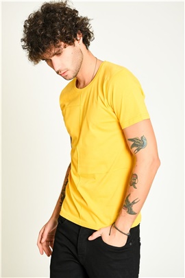 Önü Parçalı Bisiklet Yaka Sarı Basic Erkek T-shirt