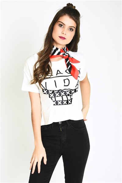 Önü Şeritli Baskılı Beyaz Kısa Kadın T-Shirt - 10358