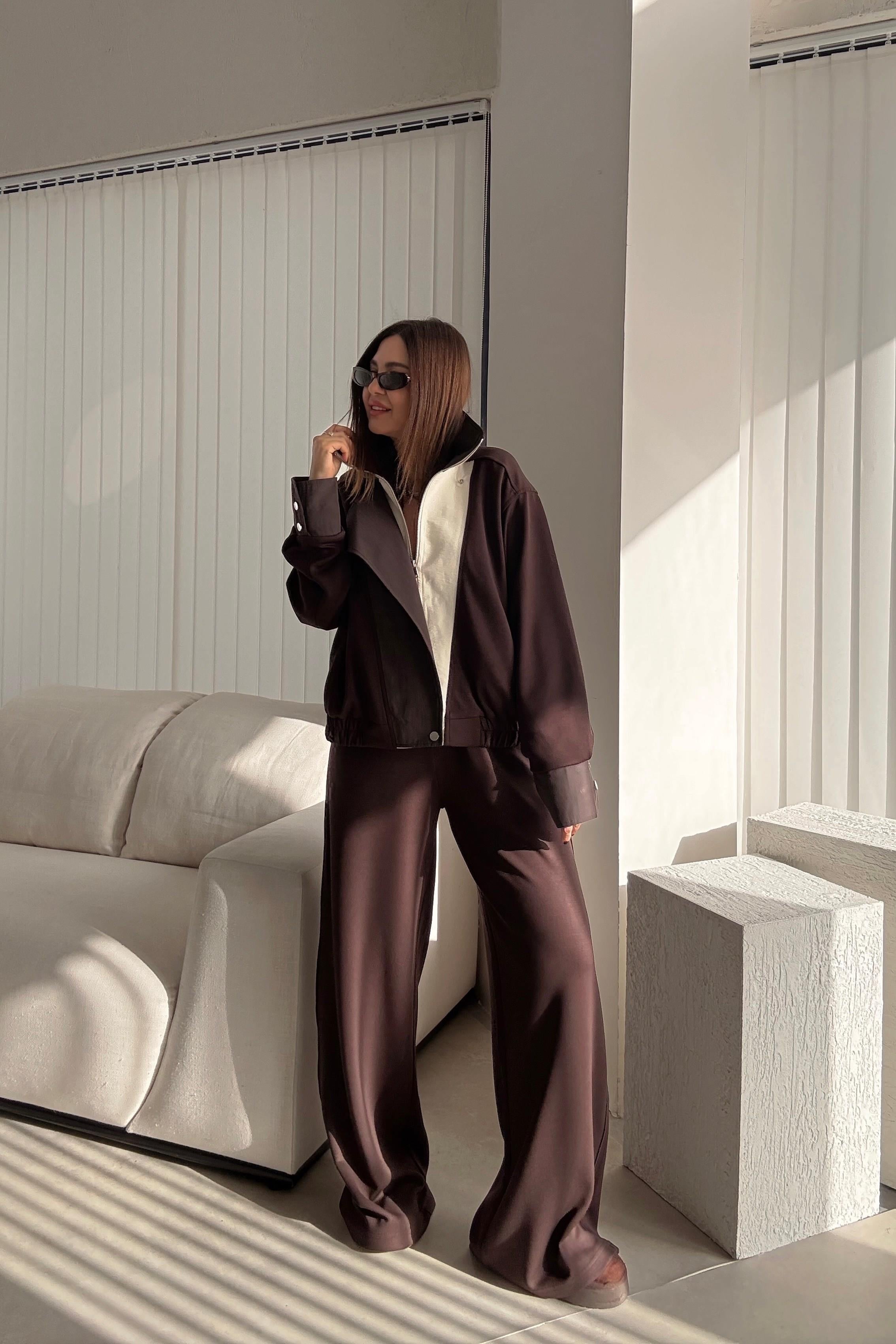 Kahve Bloklu Spor Takım 