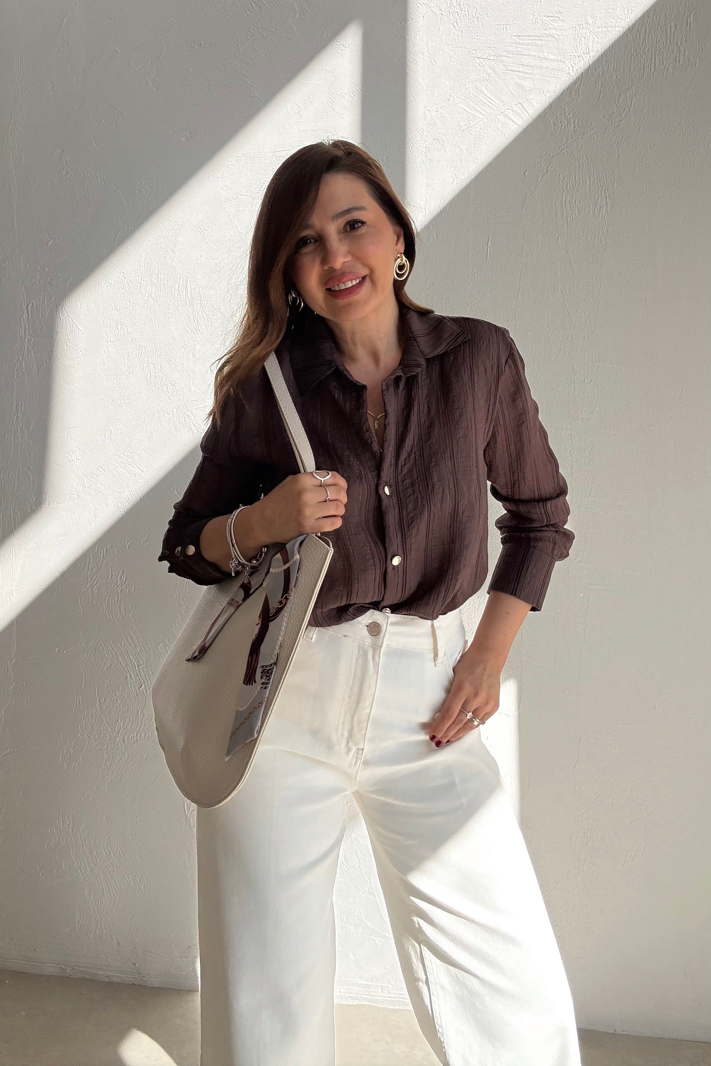 Kahverengi Dokulu Gömlek 