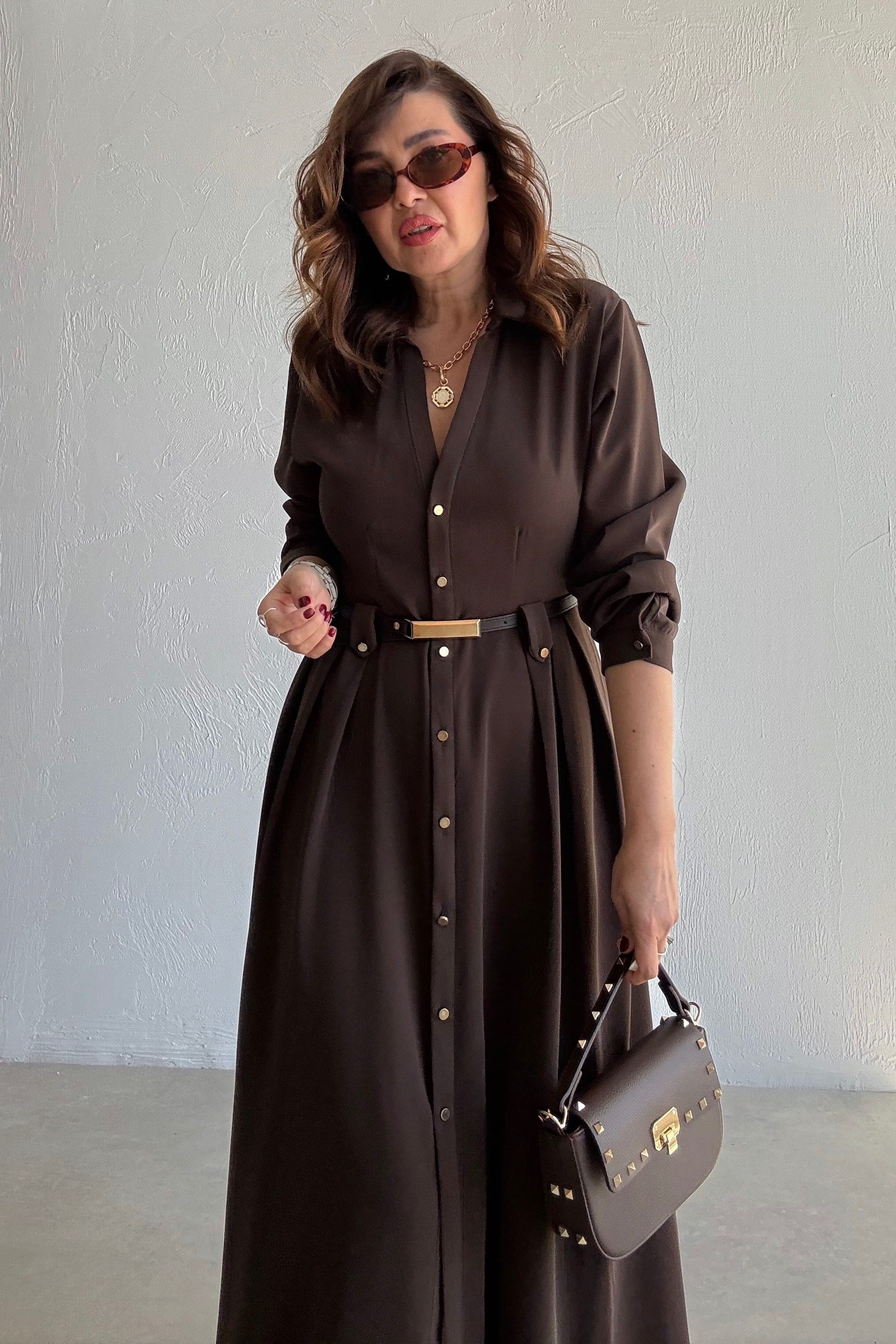 Kahverengi Düğmeli Gömlek Elbise 