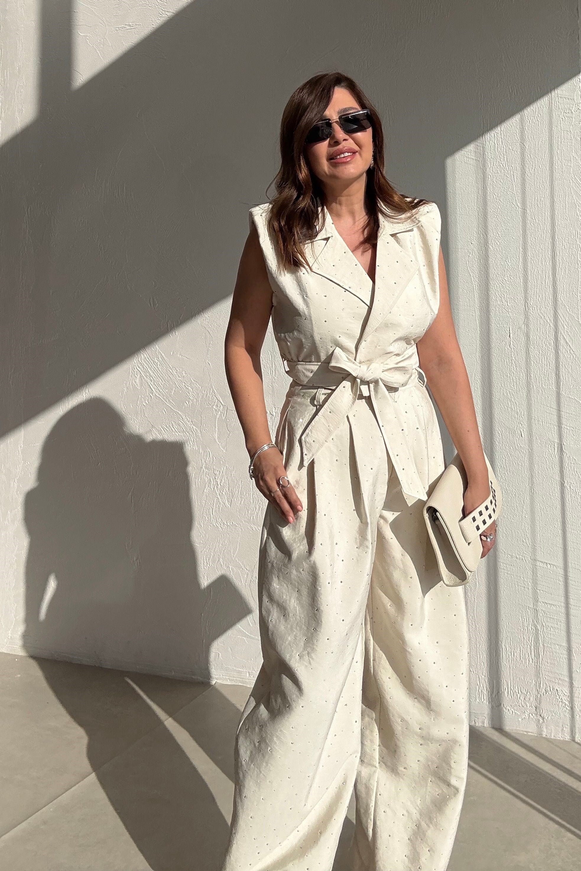 Bej Işıltılı Yelek Pantolon Takım 