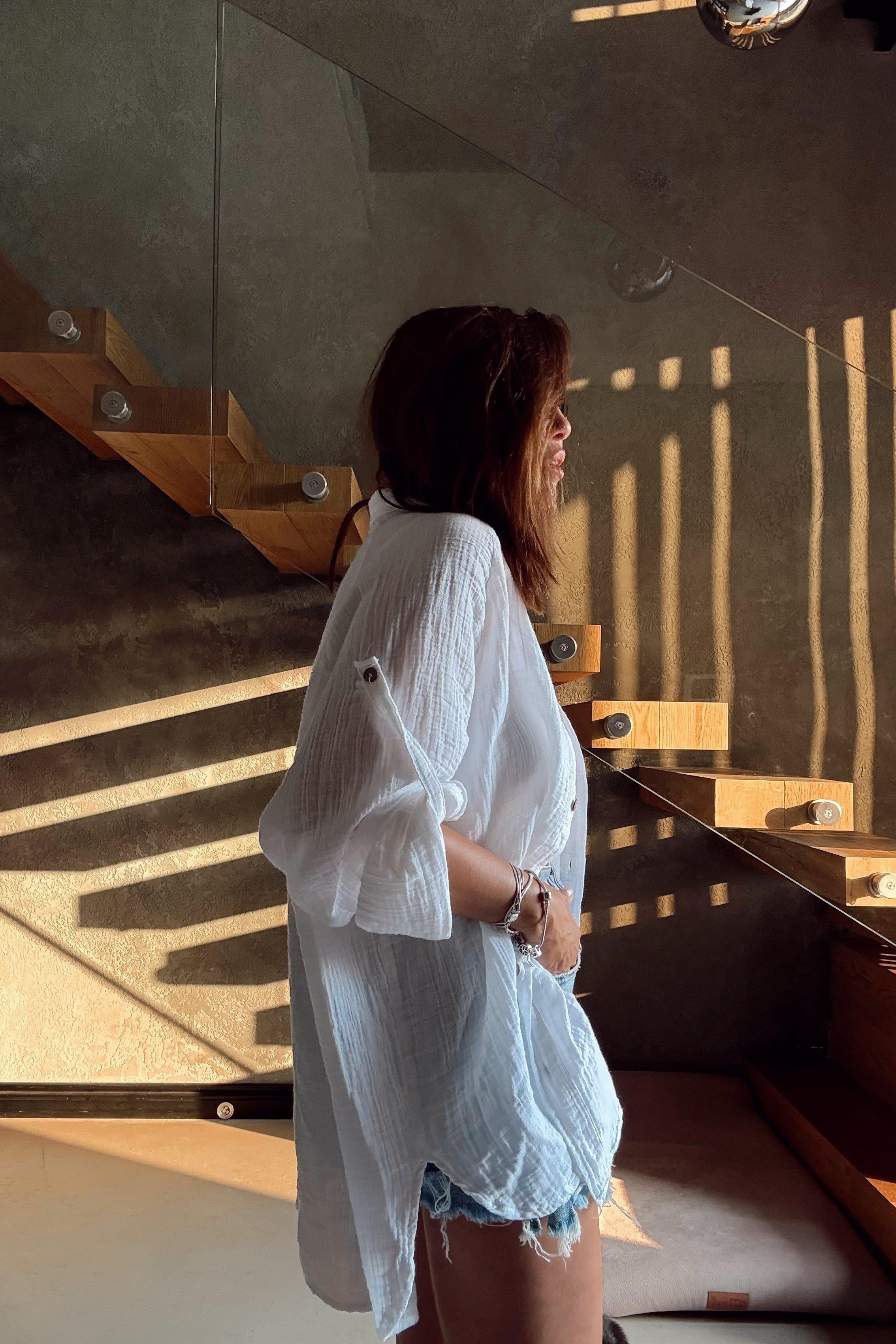 Beyaz Müslin Gömlek 