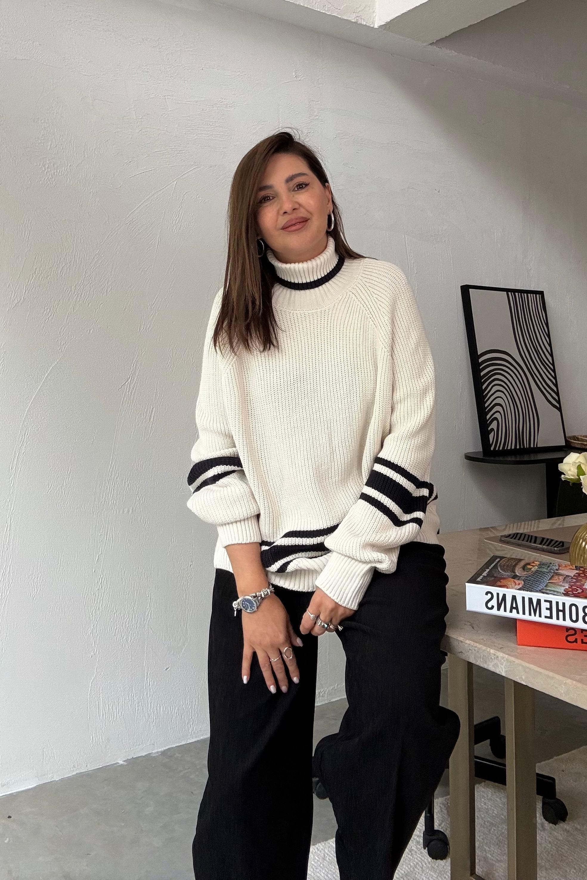 Ekru Çizgi Detaylı Balıkçı Kazak 