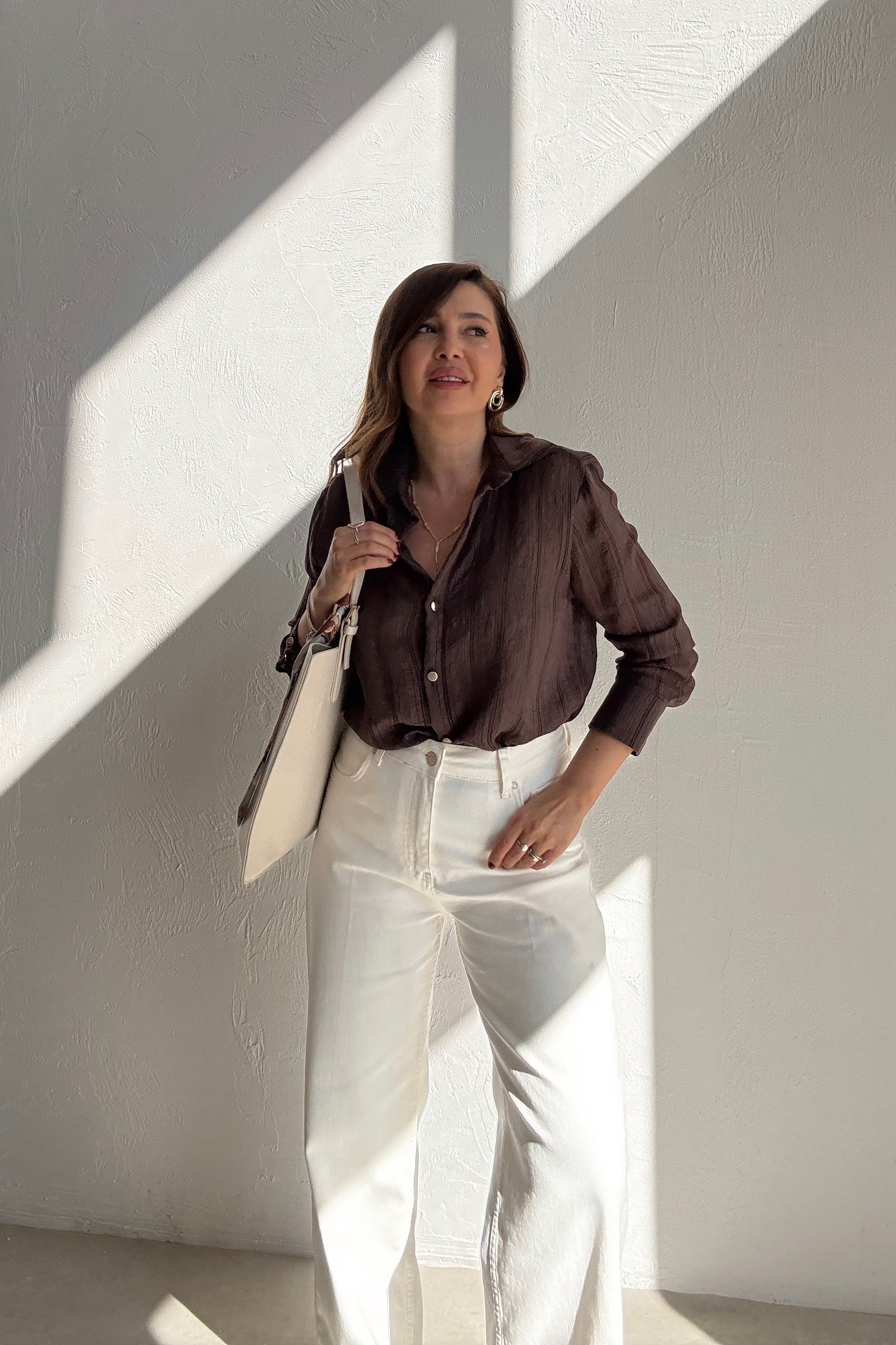 Kahverengi Dokulu Gömlek 