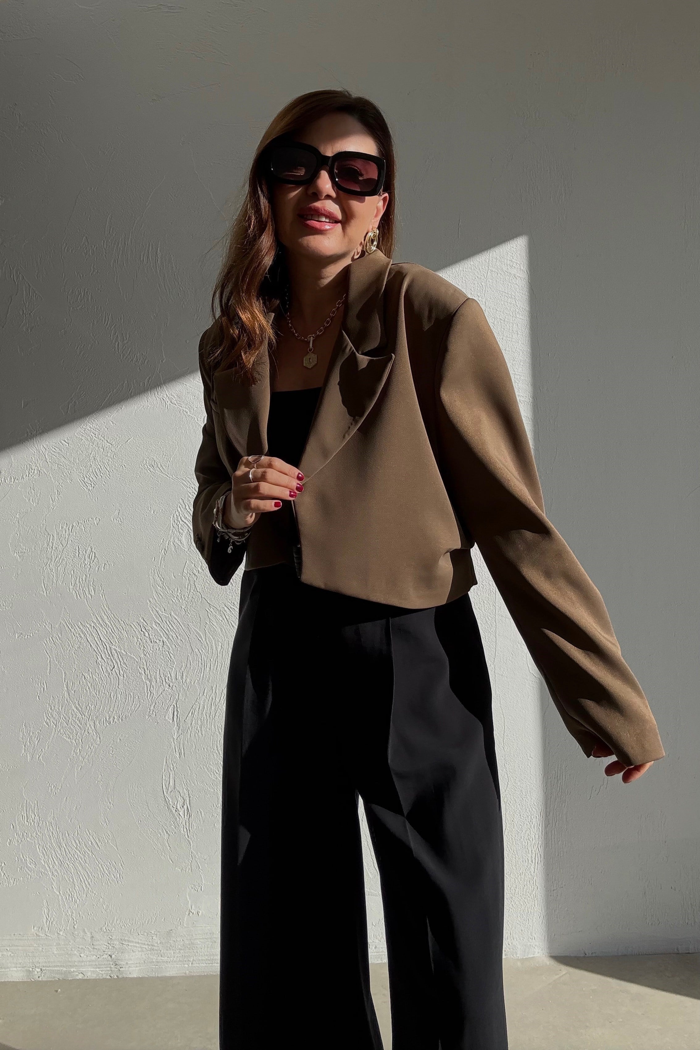 Kum Beji Kısa Blazer Ceket 