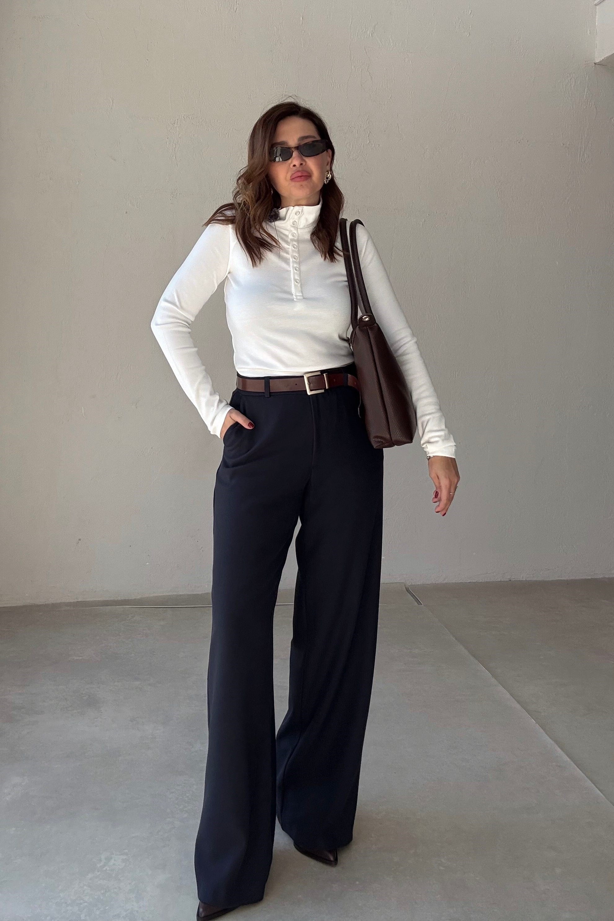 Lacivert Kemerli Kumaş Pantolon 