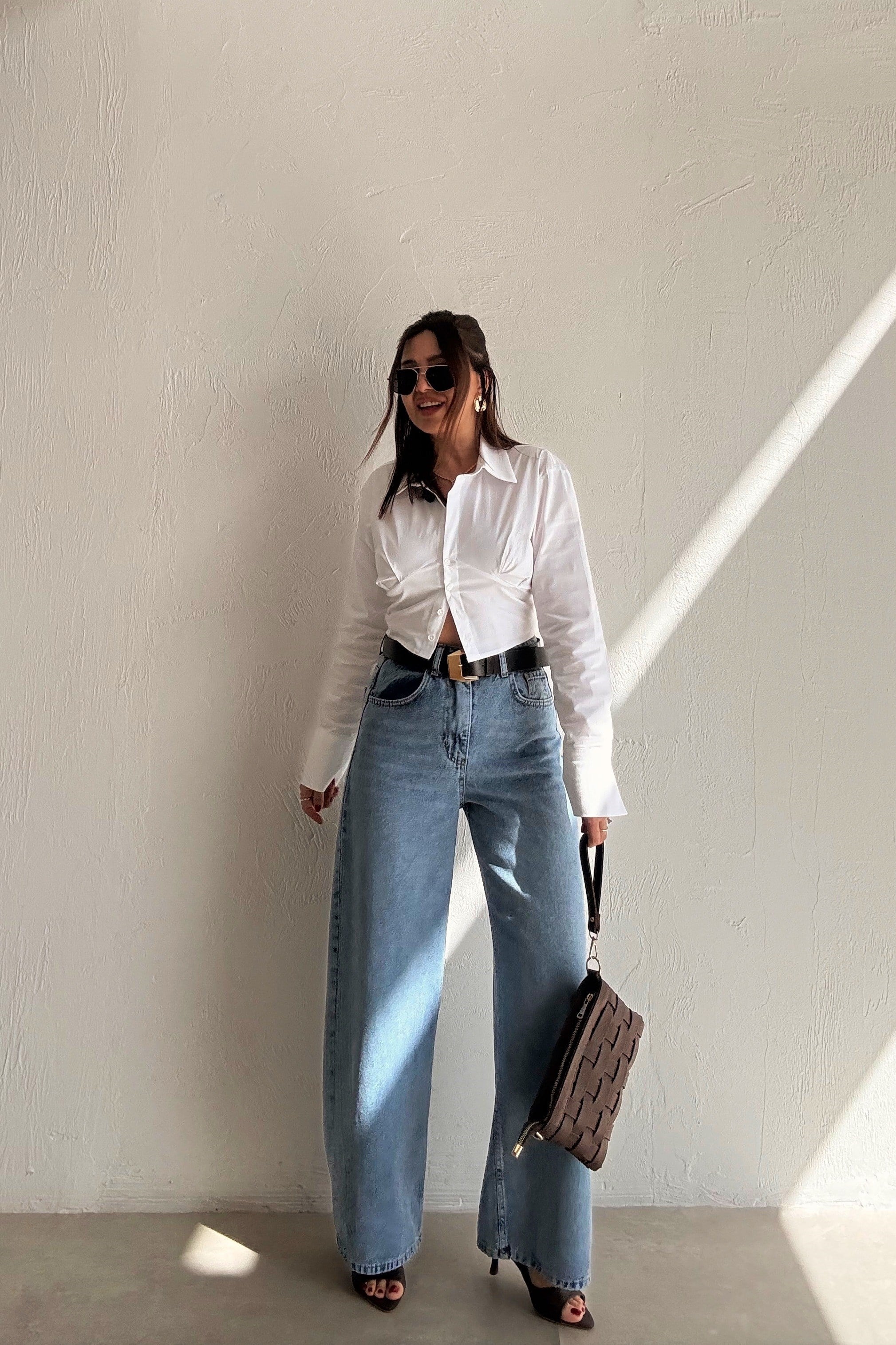 Mavi Kemerli Yumuşak Jean 