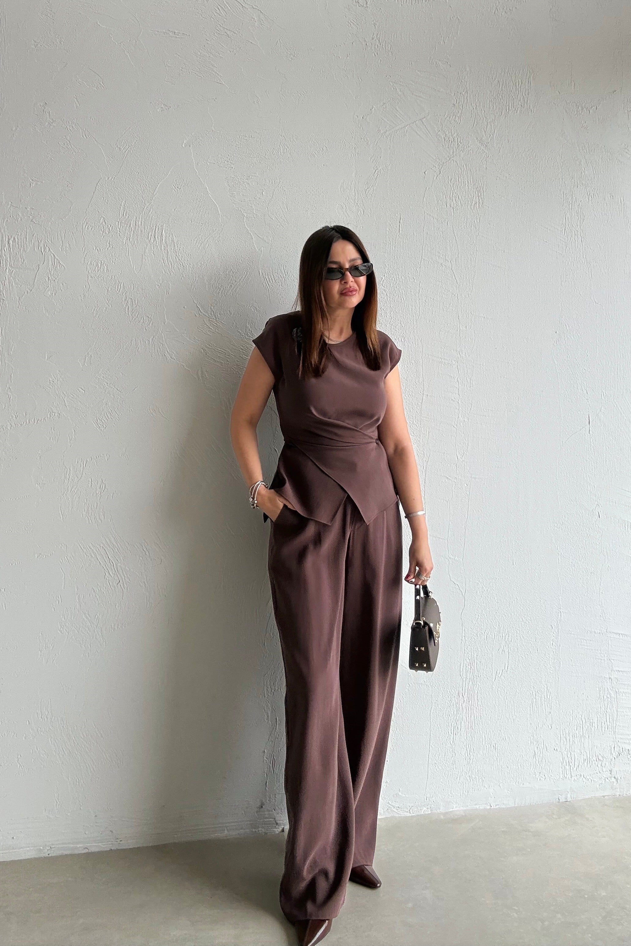 Nora Takım KAHVERENGİ