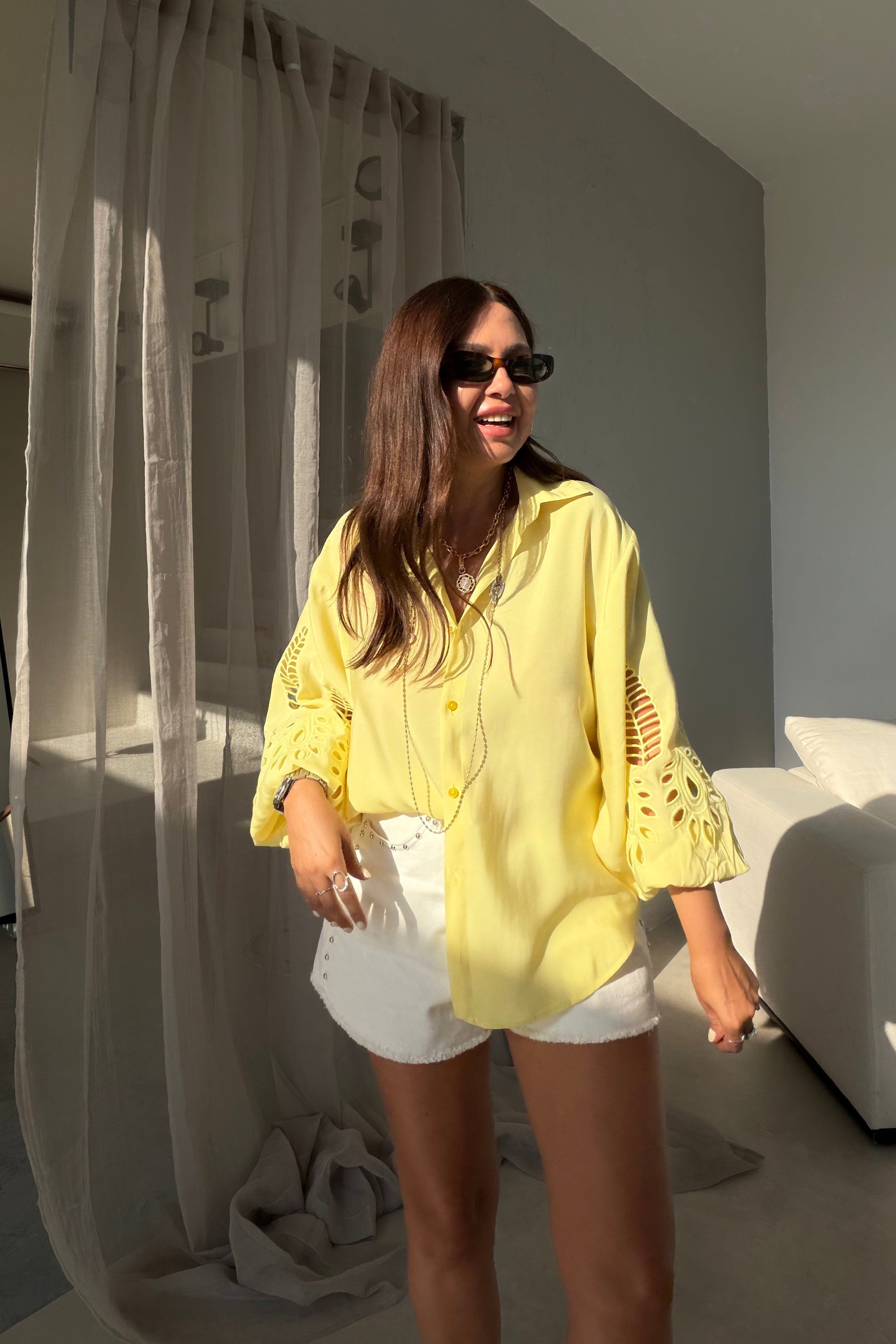Oversize Nakışlı Gömlek SARI