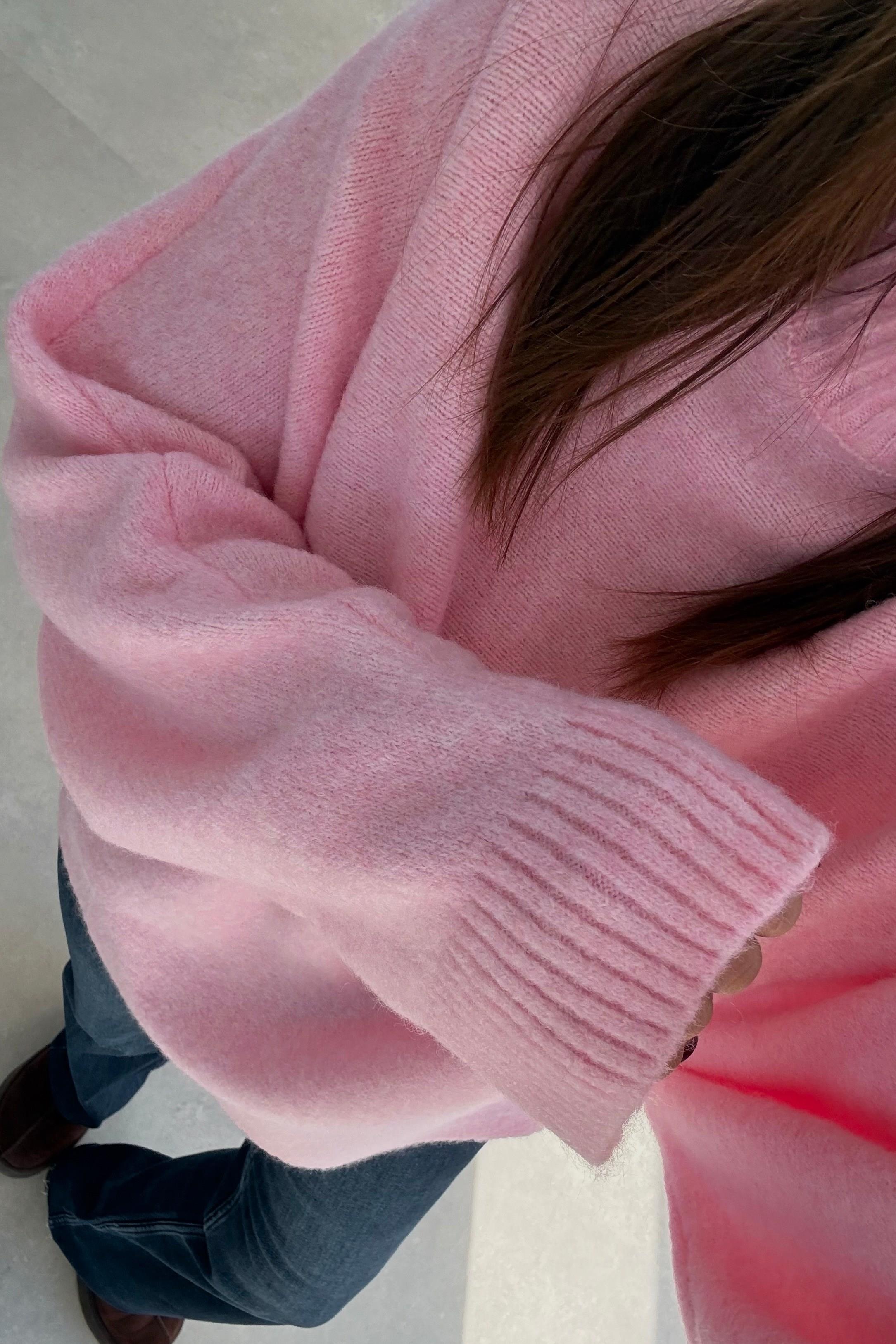 Pudra Dik Yaka Yumoş Kazak 